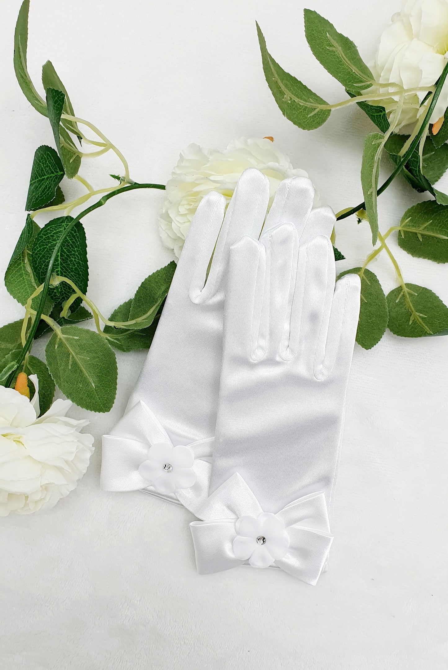 Communion Flower & Bow Gloves