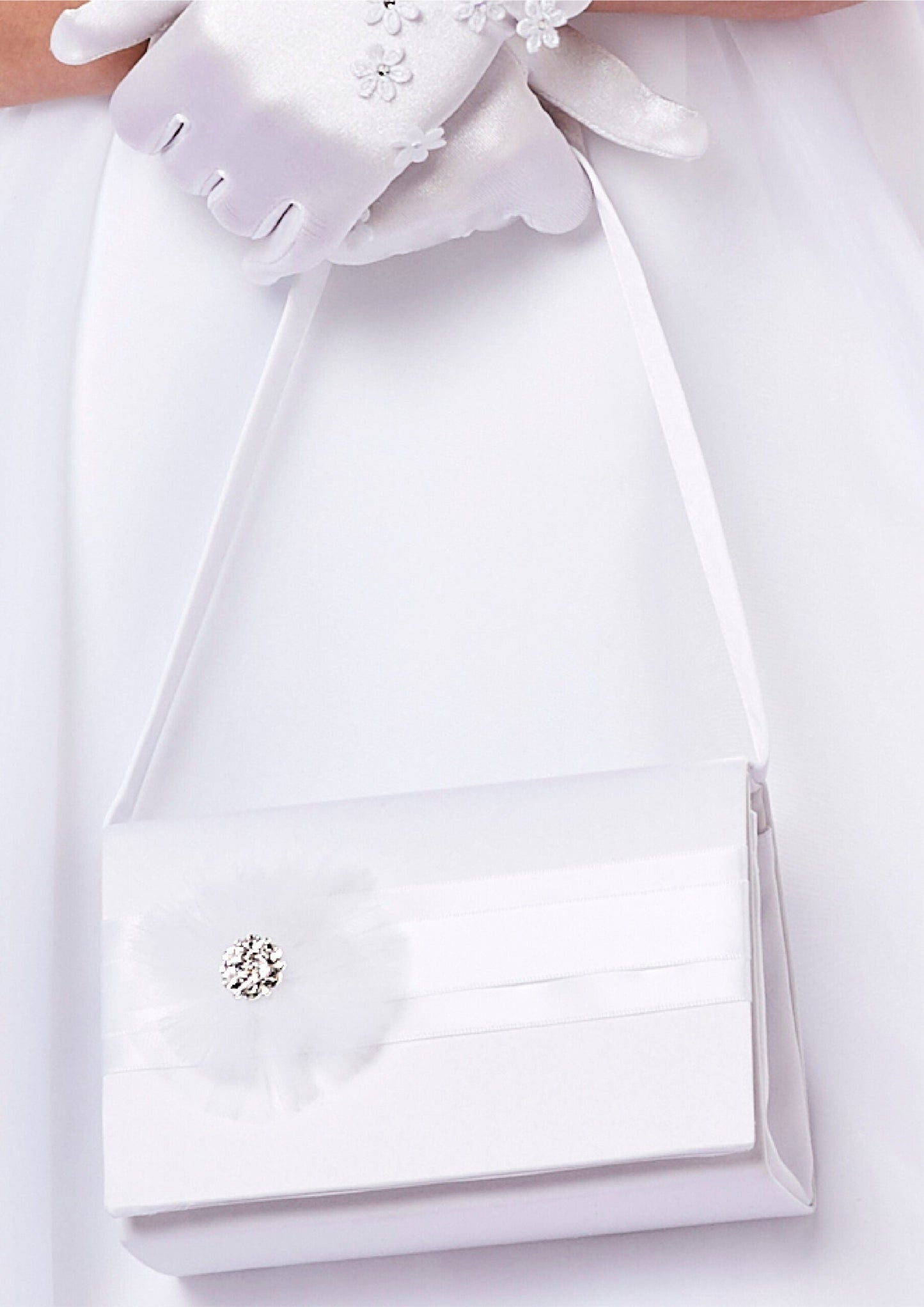 Eva Diamonte Communion Bag